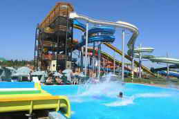 Гостевые номера Ребекка, Севастополь. Аквапарк Зурбаган