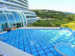 VIP отель Респект Холл. Бассейн