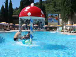 Курортный отель Пальмира Палас. Открытый бассейн с морской водой