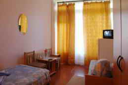 Санаторий Полтава-Крым номер стандарт фото