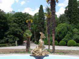 Санаторий матери и ребенка Ясная Поляна. Территория, парк