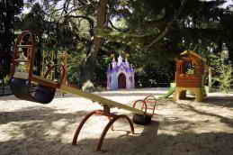 VIP отель Респект Холл. Детская площадка