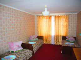 Пансионат Изумруд, Николаевка, Крым 3-местный номер фото