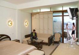 &nbsp; Гостиничный комплекс Веселый Хотэй люкс