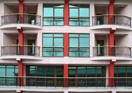 &nbsp;Гостиничный комплекс Веселый Хотэй балконы