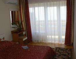 &nbsp;номер люкс в пятом корпусе отеля Марат