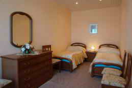 Санаторий Полтава-Крым номер люкс фото