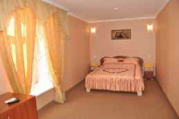 &nbsp; отель Феодосия Крым Феодосия номер люкс