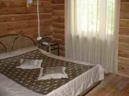 Отель Поляна Сказок, Ялта, Крым. Сруб