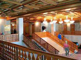 Санаторий Хрустальный дворец холл фото