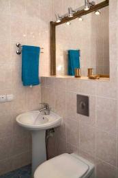 &nbsp; Гостиничный комплекс Веселый Хотэй полулюкс санузел