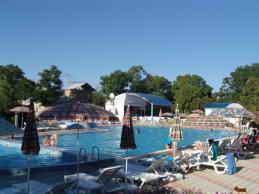 ТОК Евпатория, Крым Бассейн у 1 корпуса фото