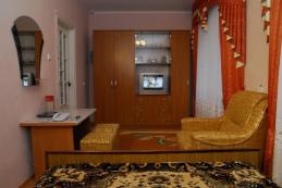 Санаторий Хмельник профсоюзный 2-комнатный 2-местный Люкс