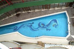 &nbsp;Гостиничный комплекс Веселый Хотэй бассейн