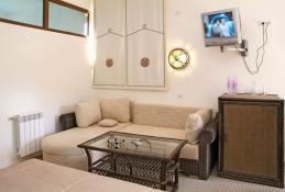 &nbsp;Отель Веселый Хотэй семейный